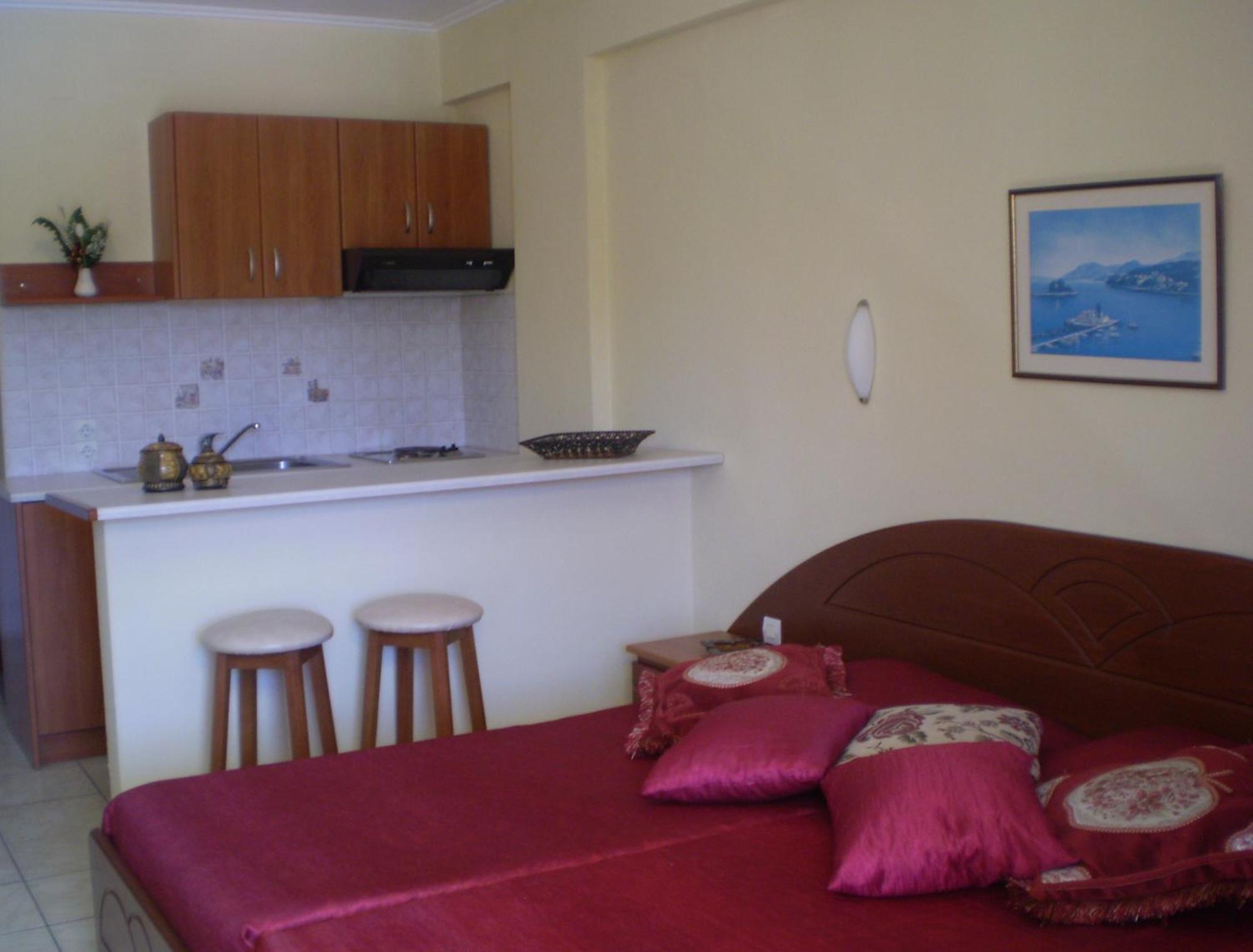 Aparthotel Damia Apts Sidárion